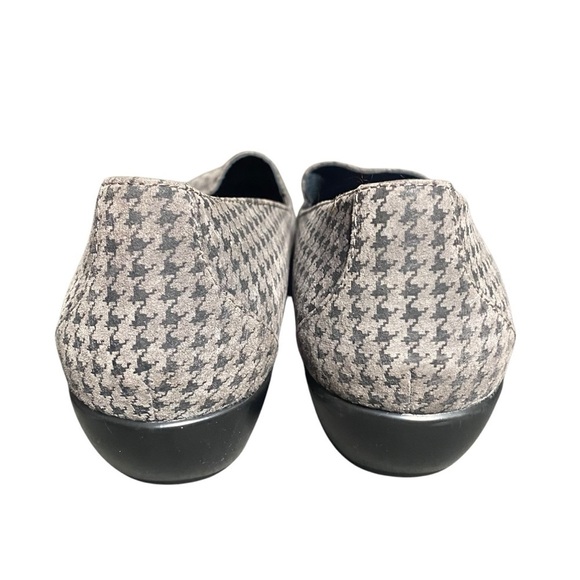 Dansko Debra Loafers Houndstooth - Picture 4 of 6